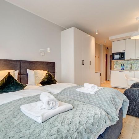 Apartament Z Widokiem Na Port - Visitopl 斯维诺乌伊希切 外观 照片