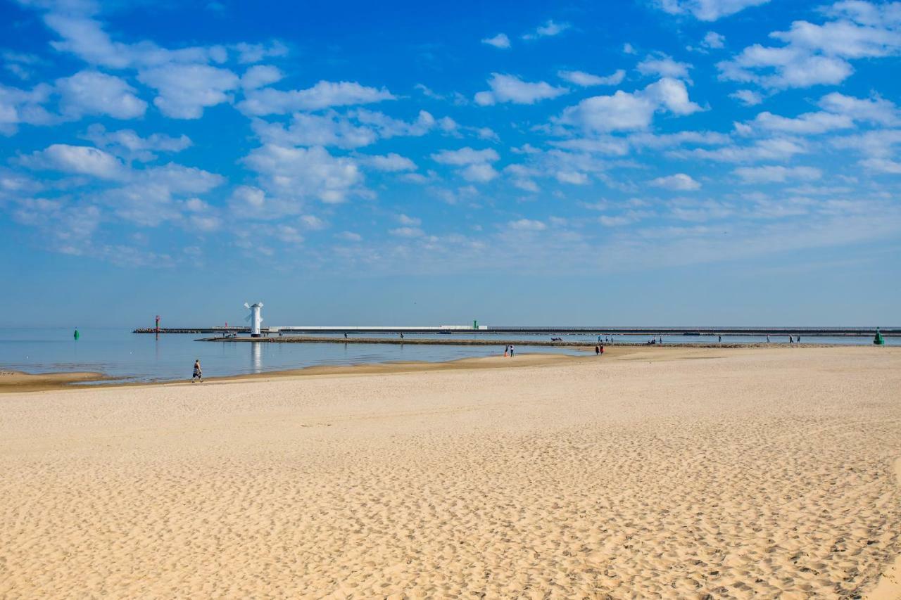 Apartament Z Widokiem Na Port - Visitopl 斯维诺乌伊希切 外观 照片